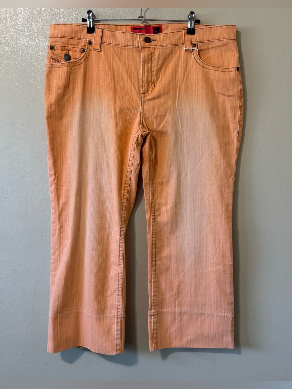 MossIssue Mossimo orange capri cropped pants